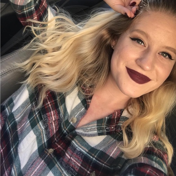 American Eagle Ahmazingly soft Button down shirt - Picture 2 of 2